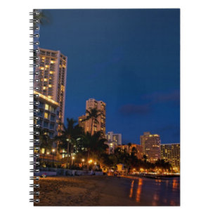 Honolulu, Oahu, Hawaii. Nachtexposition Notizblock