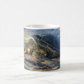 Honu, das auf dem Sand stillsteht Kaffeetasse (Mittel)