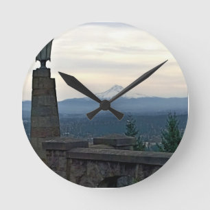 Hood von Rocky Butte, Portland, Oregon Runde Wanduhr