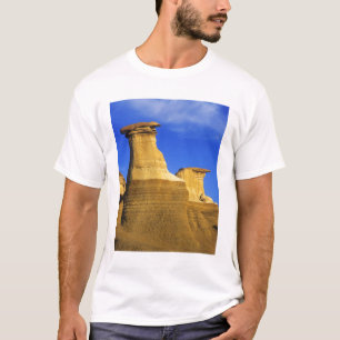 Hoodoos bei Drumheller Alberta, Kanada 2 T-Shirt