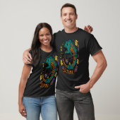HOOKED IN TIME - angeln T-Shirt (Unisex)