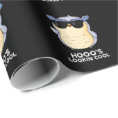 Hooos Blick Coole Funny Owl Pun Dark BG Geschenkpapier (Rolleneckpunkt)