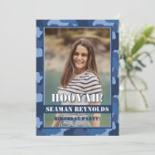 Hooyah! Blue Camouflage Foto Birthday Hummer Bob Einladung (Stehend Vorderseite)