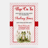 Hop auf über Niedliche Frog Baby Dusche Acrylschild (Vorderseite)