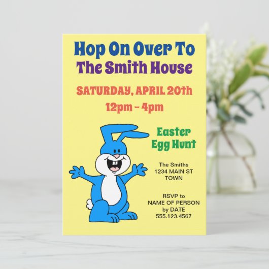Hop On Over Oaster Egg Hunt Bunny Cartoon Einladung (Stehend Vorderseite)