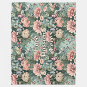 Hope Blossoms Hier - Stilvolle Pastelgarten Blüte Fleecedecke (Vorderseite)