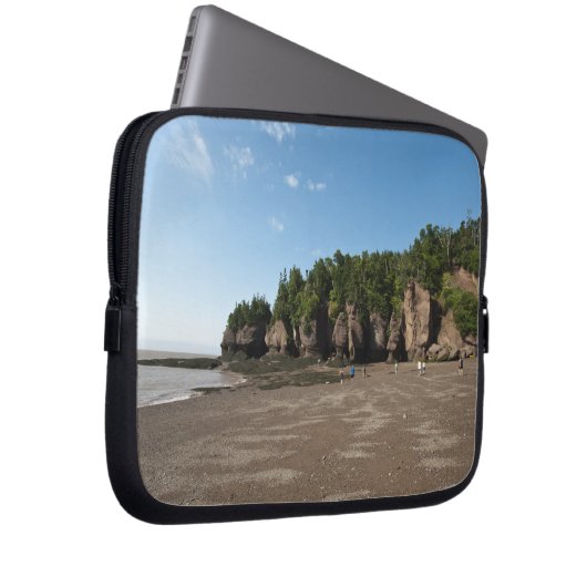 Hopfenfelsen und die Gezeitenforschung im Ozean Laptopschutzhülle (Vorne Rechts)