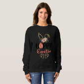 Hoppy East Bunny mit Leopard Sweatshirt (Vorne ganz)