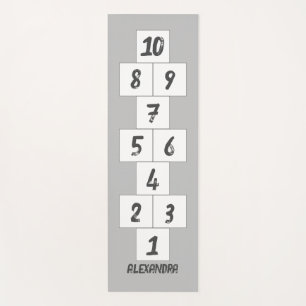 Hopscotch Black on Grau White Yoga Mat Yogamatte