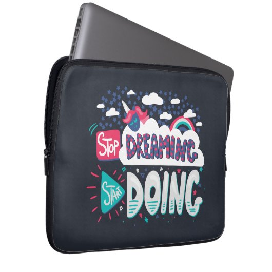 Hör auf zu träumen, fang an, Schattenschwarz zu ma Laptopschutzhülle (Vorne Rechts)