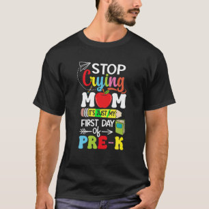 Hören Sie auf, Mama zu weinen. Es ist mein erster T-Shirt