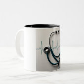 Hören Sie genau zu: Diese Tasse hat einen Herzschl (Vorderseite Links)