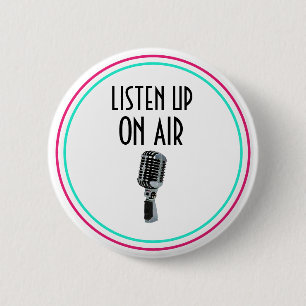Hören Sie Live im Radio Button