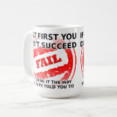 Hören Sie zu Ihrer Ehefrau-lustigen Tasse (Vorderseite Links)