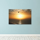 Horizon Ocean Front Sunrise View Bird Silhouette Leinwanddruck (Insitu (Holzboden))