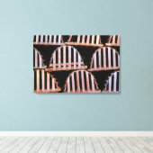 Horizontale Hummerfallen aus Holz Leinwanddruck (Insitu (Holzboden))