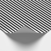 Horizontale Streifen in Schwarz und Weiß Geschenkpapier (Ecke)