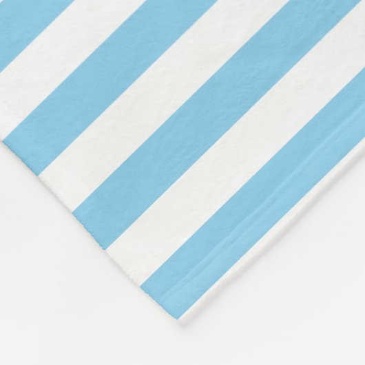 Horizontale Streifen mit blauer und weißer Größe Fleecedecke (Ecke)