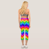 Horizontaler Regenbogen Zickzack Zigzag Streifenmu Capri Leggings (Rückseite)