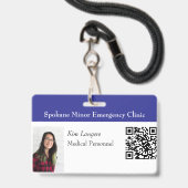 Horizontales ID-Foto und QR-Abzeichen blau Ausweis (Front with Lanyard)