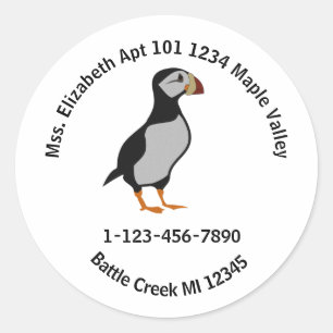 Horned Puffin Stehend Cartoon Zuhause Kontaktinfor Runder Aufkleber