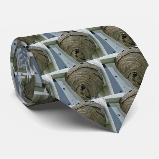 Hornets Nest Krawatte (Gerollt)