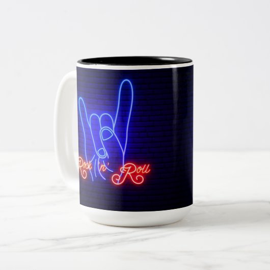 Horns Up Rock 'n Roll Zweifarbige Tasse (Vorderseite Links)