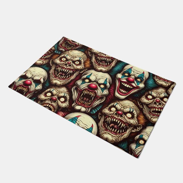 Horriende Clowns Halloween Fußmatte (Schrägansicht)