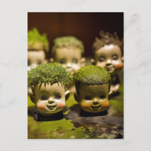 Horror Creepy Dollheads wachsen Moos Postkarte (Vorderseite)