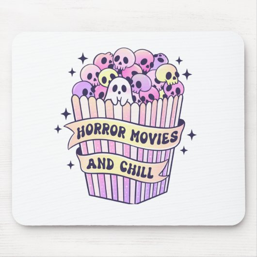 Horror Movies and Chill Niedlich Halloween Mousepad (Vorne)