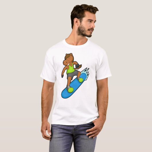 Horse as Snowboarder with Snowboard T-Shirt (Vorne ganz)