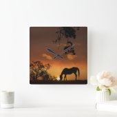 Horse in Southwestern Sunset Clock Quadratische Wanduhr (Zuhause)