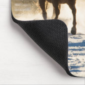 Horse Running Through the Snow Mousepad (Ecke)