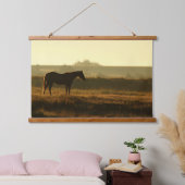 Horse Silhouette in the morning sun. Wandteppich Mit Holzrahmen (Schlafzimmer)