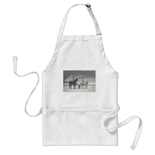 horse winter snow farm ranch animals snowy frozen schürze (Vorne)