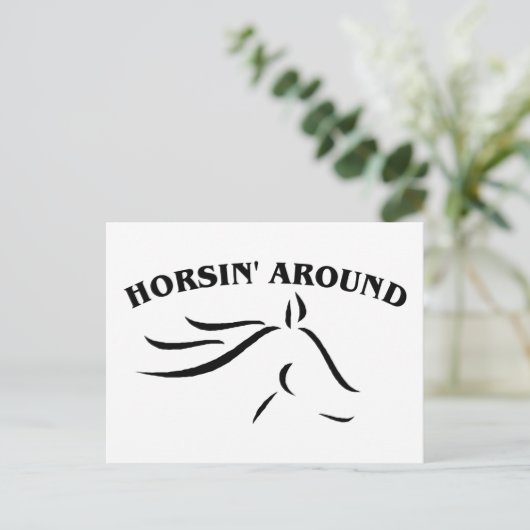 Horsin' Around Postkarte (Stehend Vorderseite)
