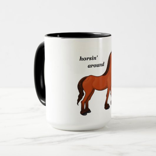 HORSIN' RUND TASSE (Vorderseite Links)