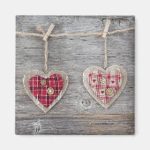 Hört über einem Holztisch Magnet (Vorne)