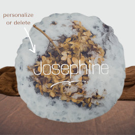 Hortensia-Blume auf dem Schnee Rundes Kissen