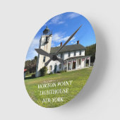 Horton Point Lighthouse, New York Round Clock Runde Wanduhr (Winkel)