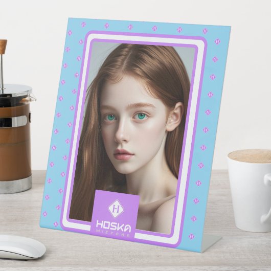 HOSKA SOCKELSCHILD (In Situ)