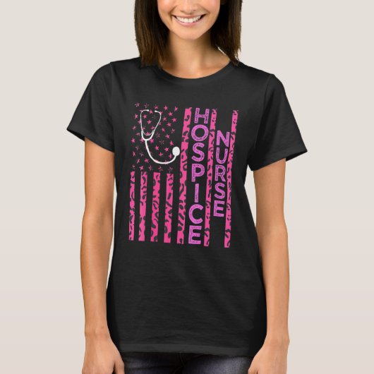 Hospice Nurse Leopard Print Pink Usa Flag Patrioti T-Shirt (Vorderseite)