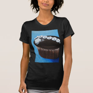 Hostessenkleiner kuchen T-Shirt