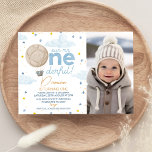 Hot Air Balloon Foto Mr. Onederful 1. Geburtstag Einladung<br><div class="desc">Hot Air Balloon Foto Mr. Onederful 1st Birthday Einladung Niedlicher hellblau,  gelb und beige Heißluftballon zum ersten Geburtstag Einladung mit einigen Wolken,  Sternen,  Heißluftballon und modernen Mono-Linie Kalligraphie-Position. Diese Geburtstagseinladung unseres Kollegen hat auch ein Foto und ist ideal zum ersten Geburtstag eines Jungen.</div>