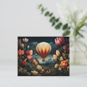 hot air balloon surrounded by flowers dark colors postkarte (Stehend Vorderseite)
