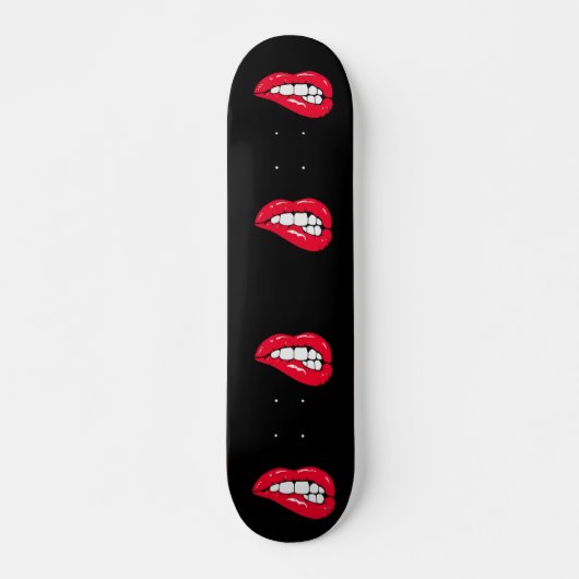 Hot Cherry Lippchen Schwarzer Pop Kunstmuseum Mont Skateboard (Vorne)