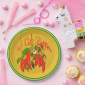 Hot Chili Red Paprikaschoten auf Senf Hintergrundt Pappteller (Party)