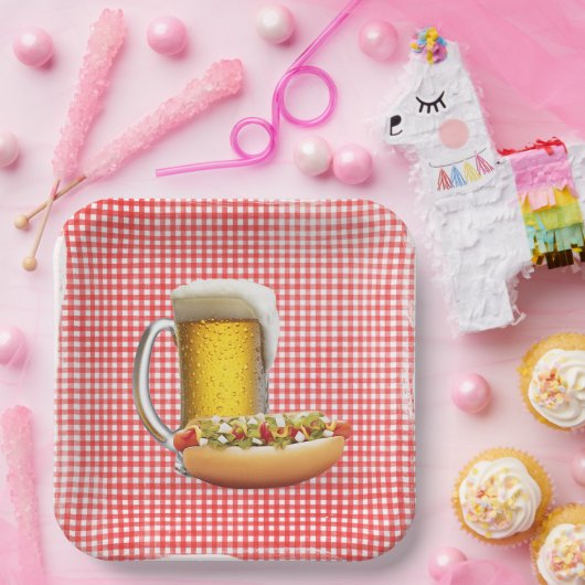 Hot Dog and Beer On Gingham Pappteller (Party)