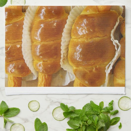 Hot Dog Cake ... Asiatische Nachspeise Geschirrtuch (Gefaltet)