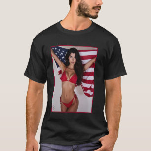 Hot Girl on T - Shirt for Men - American Flag & Pi